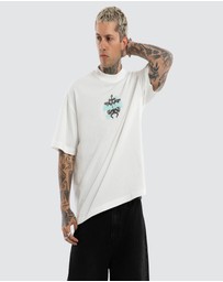 Kiss Chacey - Despair Street Tee