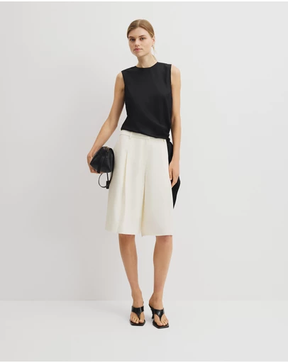 Country Road - Crepe Bermuda Short