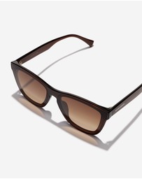 Hawkers Co - HAWKERS - Brown Peanut Butter DOWNTOWN MAX  Sunglasses for Men and Women UV400