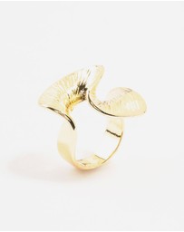 Lovisa - Gold Plated Textured Metal Twisted Ring