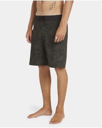 RVCA - Mens VA Trunk Print 19