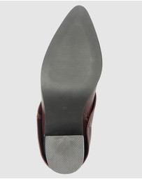 Ravella - Deputy