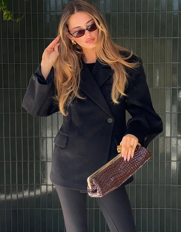 Lioness - Heart Shaped Coat