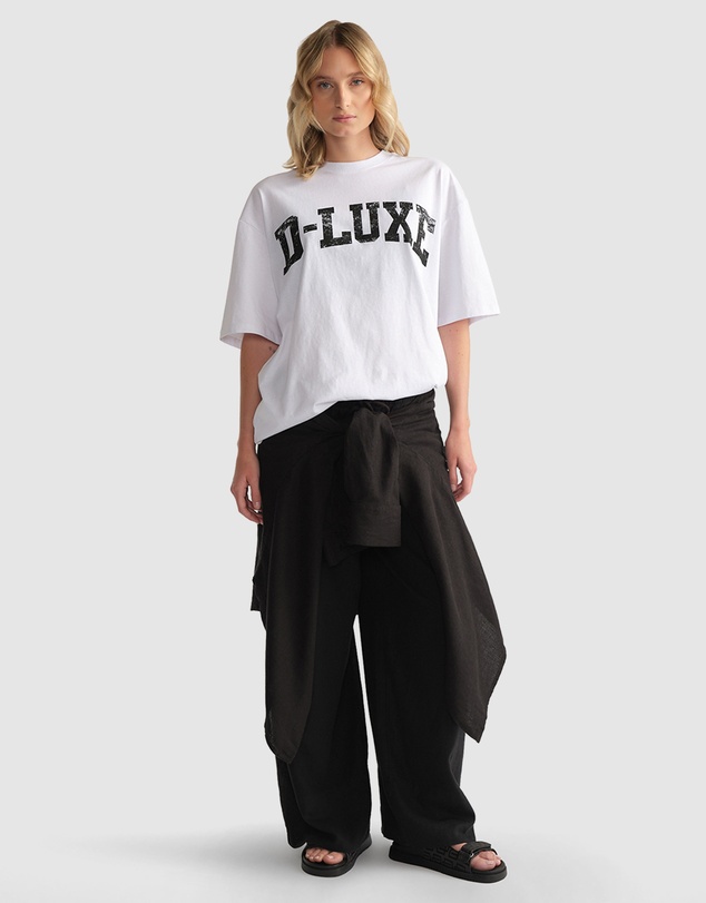 Decjuba - D-Luxe Distressed Logo Tee