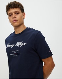 Tommy Hilfiger - Script Logo Tee