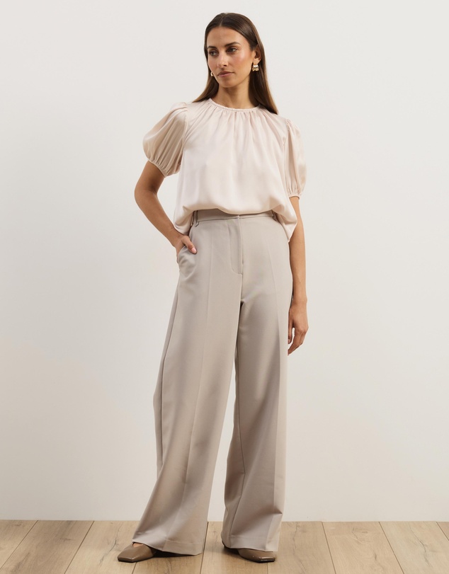 Atmos&Here - Everly Satin Puff Sleeve Blouse