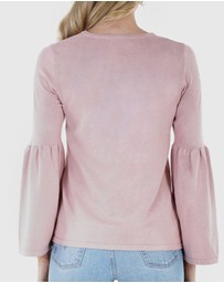 Amelius - Flare Sleeve Knit