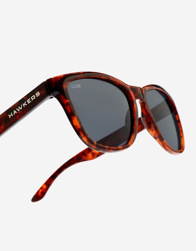 Hawkers Co - HAWKERS - Polarized Carey Dark ONE  Sunglasses for Men and Women UV400