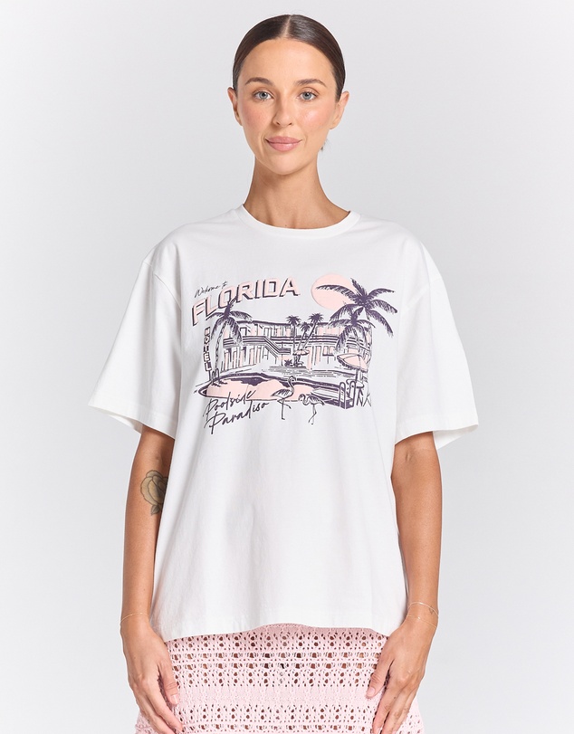 Poolside Paradiso - Florida Holiday Tee - Vanilla