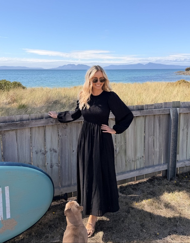 Esther & Co - Iolana Dress - Black Long Sleeve