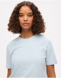 Superdry - Essential Logo Embroidered Tee