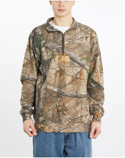Vintage by The Real Deal - Pre Loved - Vintage Russell Athletic Realtree Camo Quarter Zip Sweatshirt