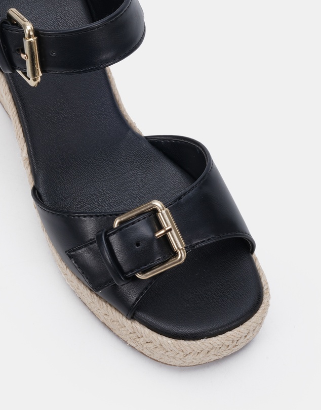 Novo - Biddle Wedges