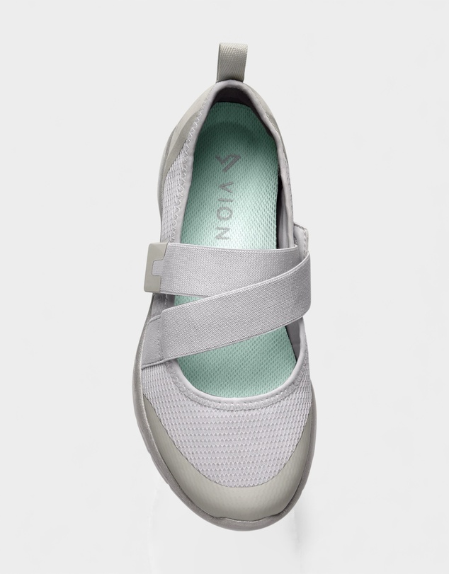 Vionic - Pace Slip-On Sneaker - Grey