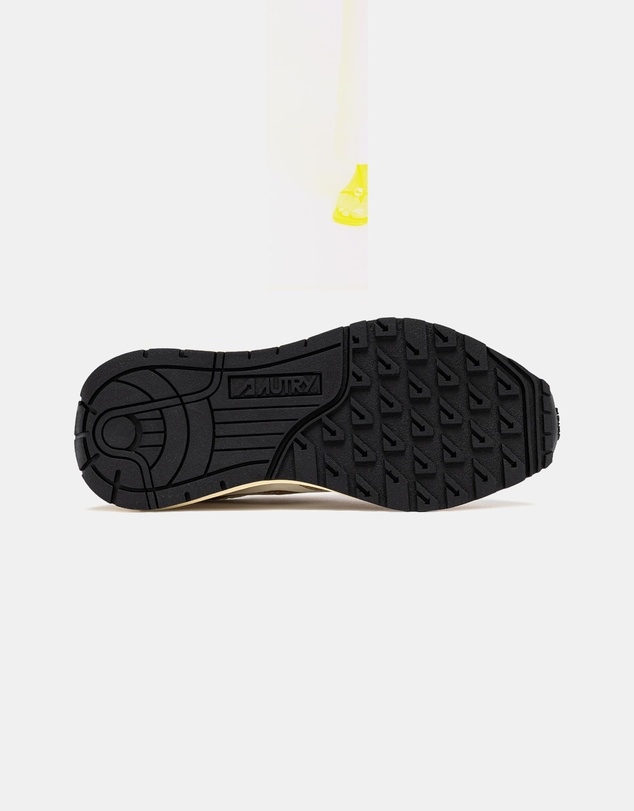 Autry - Reelwind Low Wom Sneakers - Women's