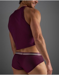 TEAMM8 - Racer Mesh Crop Singlet