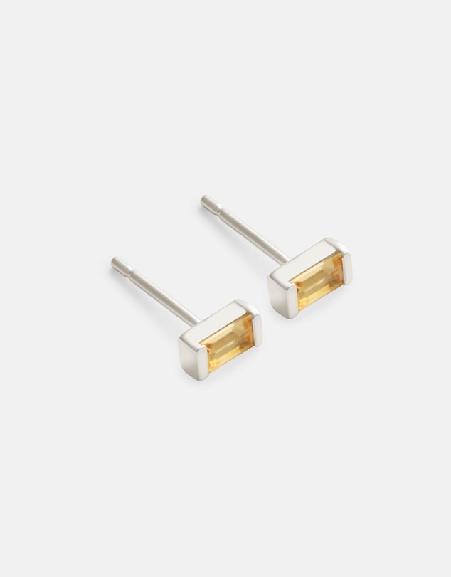 Kirstin Ash - Baguette Birthstone Studs November - Citrine