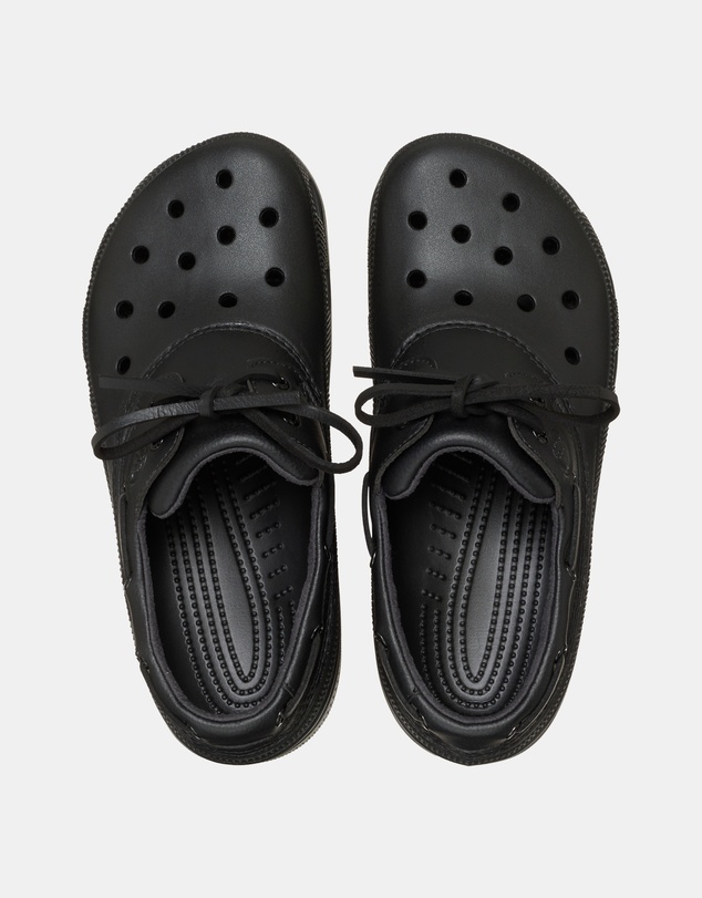 Crocs - Classic Boat Shoes - Unisex