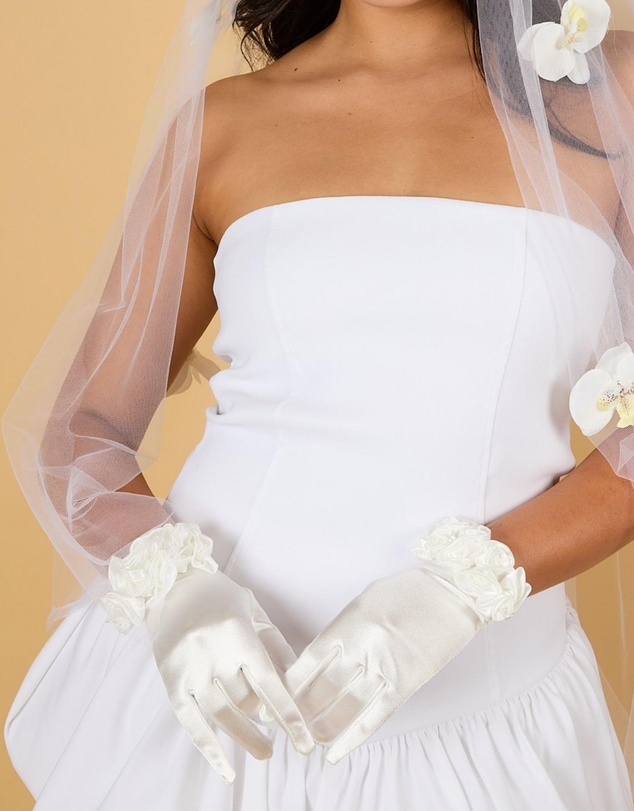 Petit Moments - Ruched Gloves