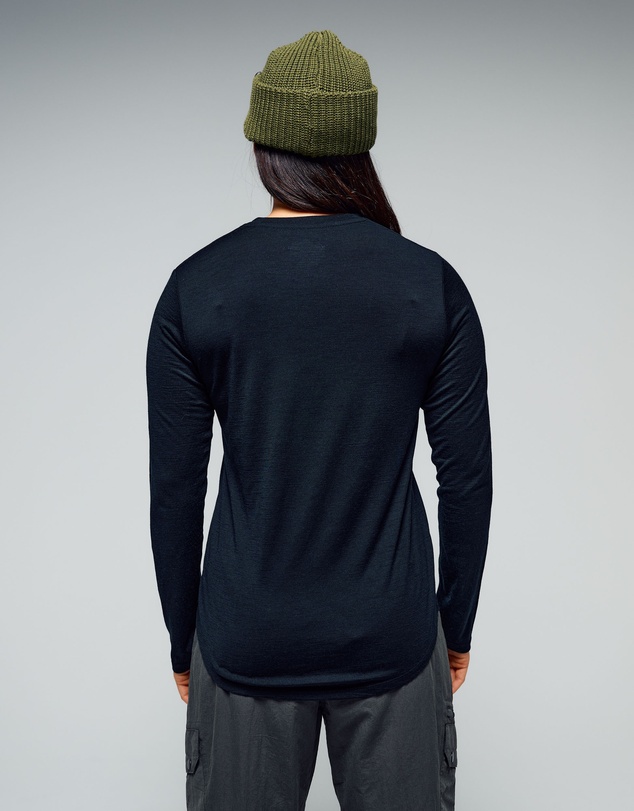 Kathmandu - 100% Merino Long Sleeve Crew Top
