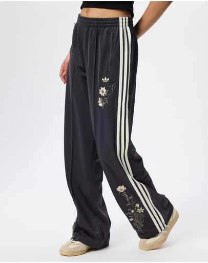 adidas Originals - Iconic Exclusive Firebird Loose Track Pants