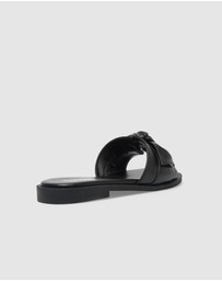 Sandler - Dahlia