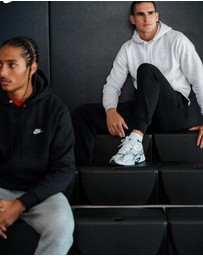Nike - V5 RNR - Men's