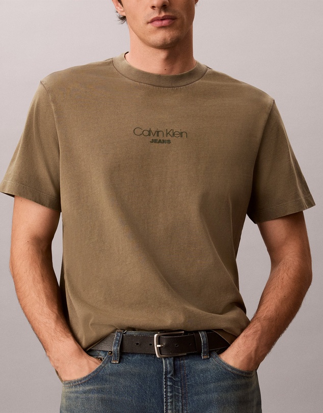 Calvin Klein Jeans - Acid Wash Logo Graphic T-Shirt