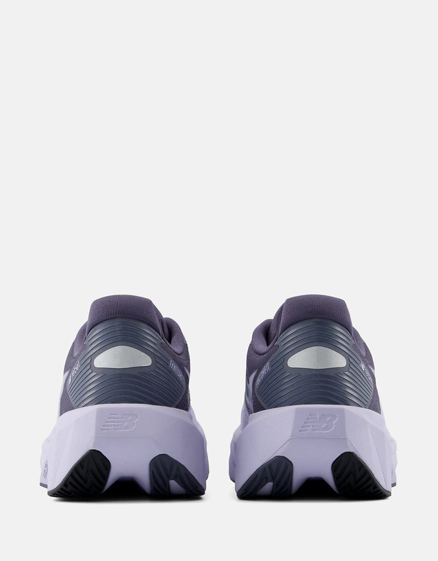 New Balance - FuelCell Rebel v5 - Women's
