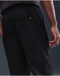 Nike - Club Woven Tapered Pants