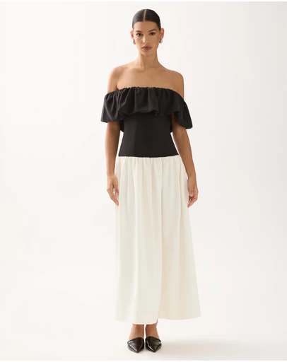 Minima Esenciales - Amora Off Shoulder Ruffle Maxi Dress
