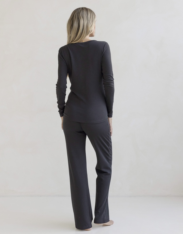 Angel Maternity - Amira 2-piece Maternity Sleepwear/Loungewear Set in Black
