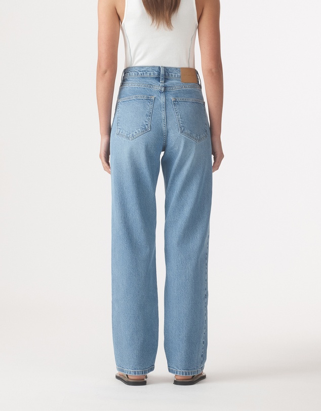 Outland Denim - 31in Zoe High Straight Jeans