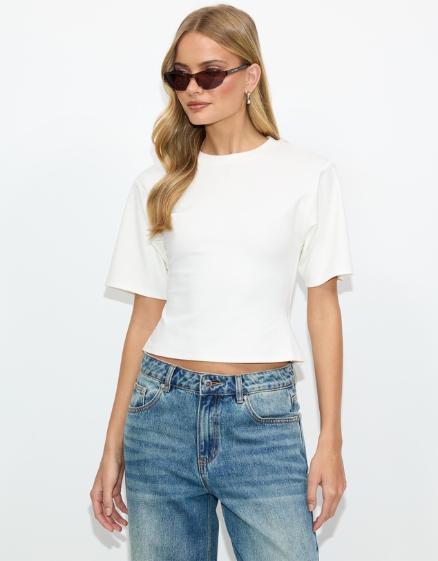 Dazie - Agnes Cinched Short Sleeve Tee
