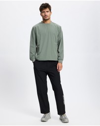 Left of Field Golf - Bridgeport Crewneck T-Shirt