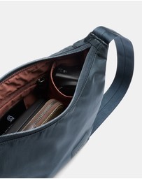 Bellroy - Laneway Crescent Bag 2.5L