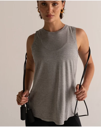 HyperLuxe The Label - Tank Top