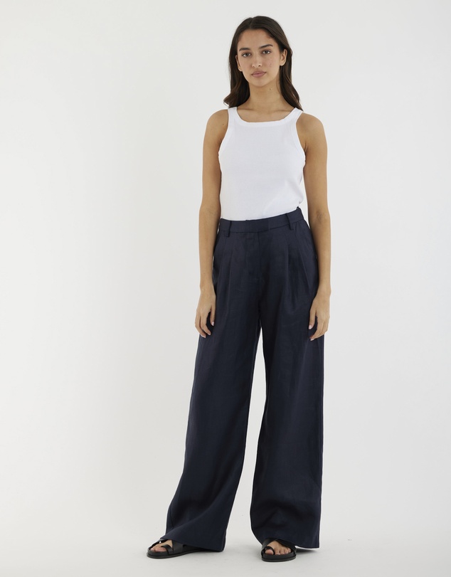 Amelius - Mia Pant