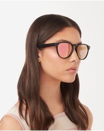 Hawkers Co - HAWKERS - Rose Gold CRUSH Sunglasses for Women and Men