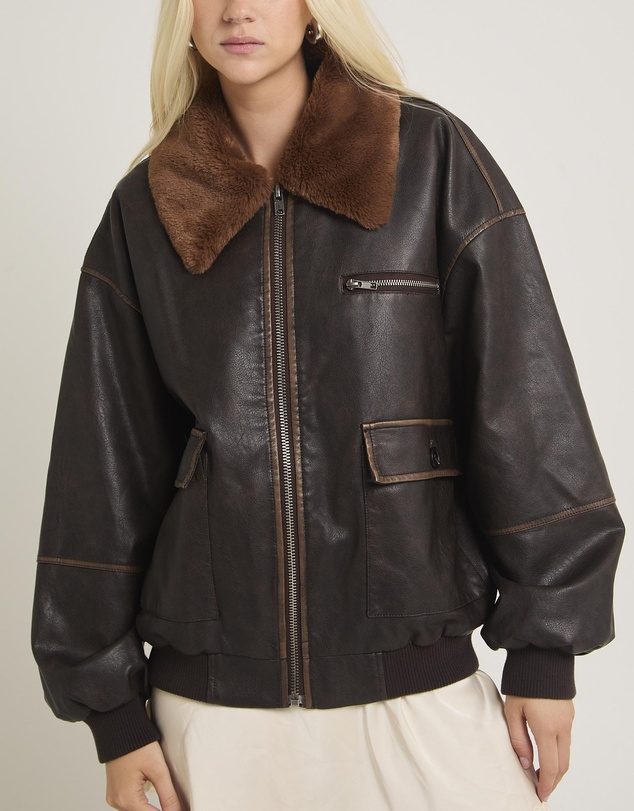 Alice In The Eve - Cody Fur Trim Distressed PU Jacket