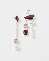 Commonry - Emmy Asymmetric Earring