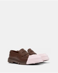 Camper - Loafers Junction
