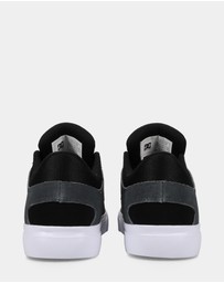 DC Shoes - Mens Onyx S WM Skate Shoes