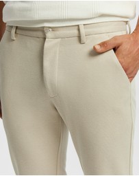 yd. - Decaf Slim Cropped Chino