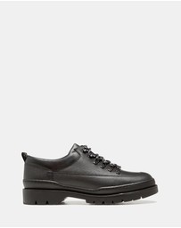 Kleman - Pisteur x Olow Shoes