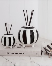 Moss St Fragrances - Jasmine, Amber & Saffron Ceramic Diffuser 350ml