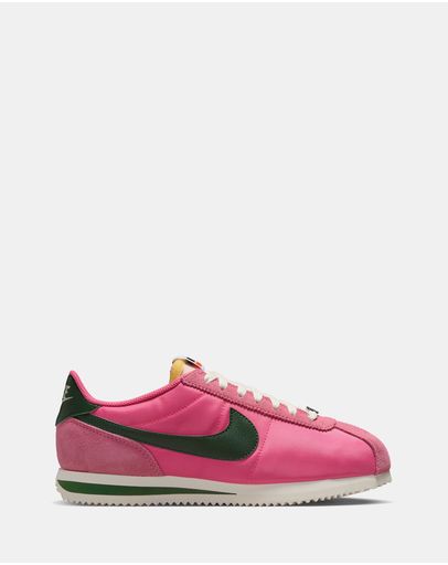 Pinksicle, Fir, Sail & White