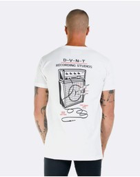 DVNT - Amplified Tee