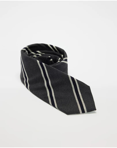 ARKET - Tie Evans