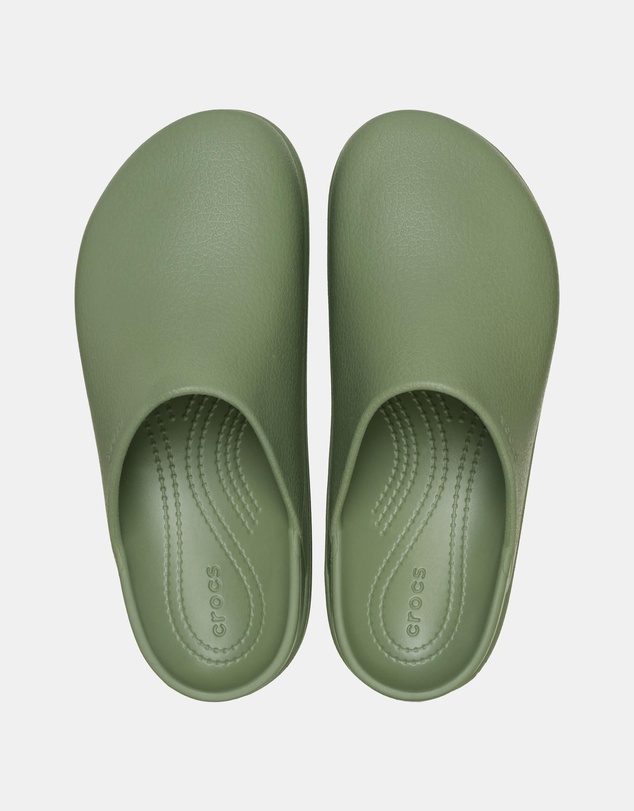 Crocs - Dylan Platform Clogs - Women's